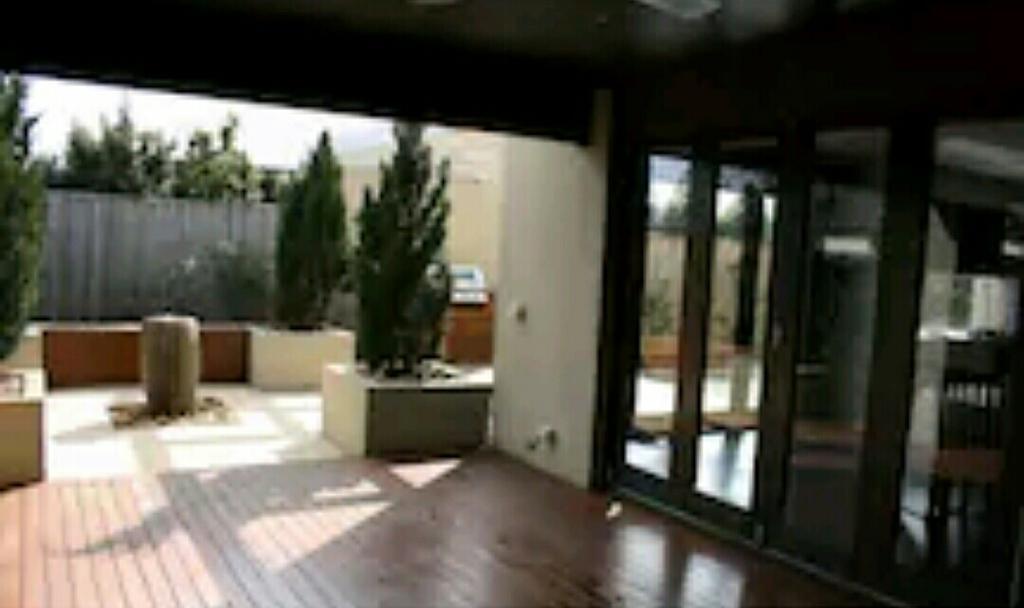 Lucky House Hotel Point Cook Bagian luar foto